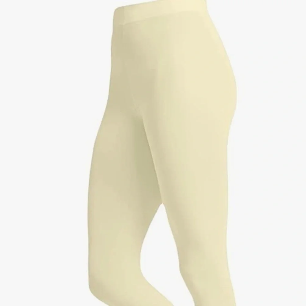 EMEM Apparel Women's Solid Colored Opaque Microfiber Footed Tights ivory white